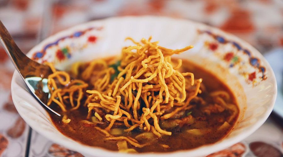 khao soi khun yai
