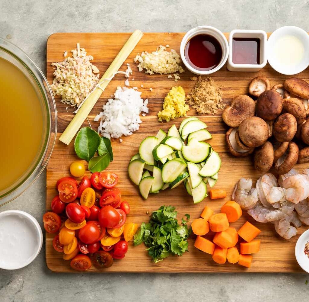 Tom Yum Soup Recipe: A Classic Thai Dish Loved Worldwide 1 tom yum soup best 3217653 Step 01 0d4f48efa80a4b92b94d69bc25e04741 Saagar Restaurant