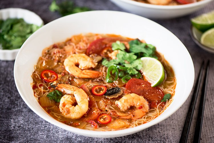 Tom Yum Soup Recipe: A Classic Thai Dish Loved Worldwide 6 tom yum soup best 3217653 Step 01 0d4f48efa80a4b92b94d69bc25e04741 3 Saagar Restaurant