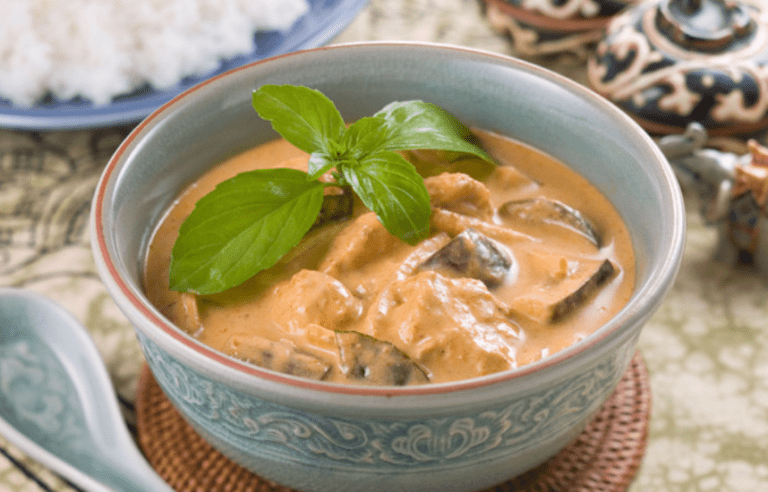 gaeng phed daeng 768x492 1 Saagar Restaurant