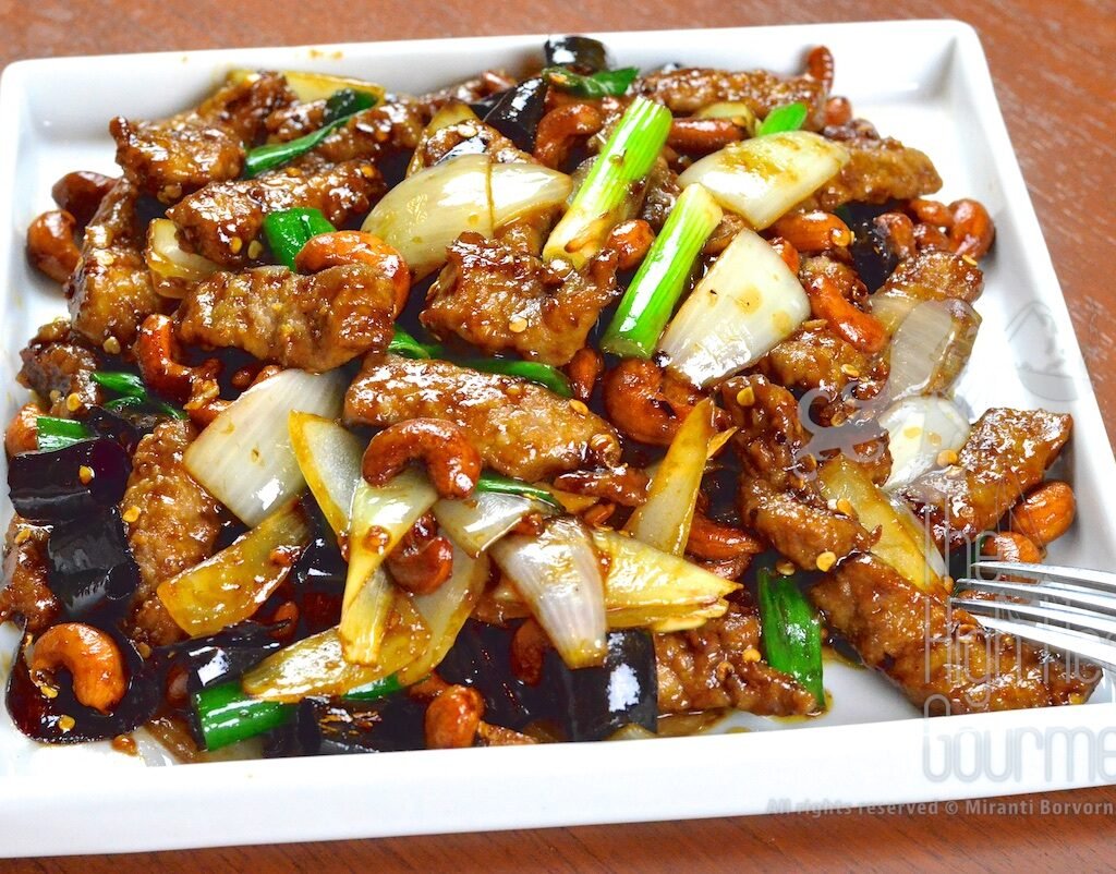 Gai Pad Med Mamuang: Thai Cashew Chicken from Saagar 1 hq720 1 Saagar Restaurant