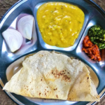 pithla bhakri